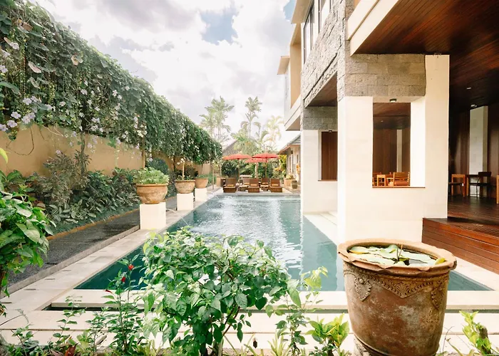 Resort Barong By Puri Signatures 4*